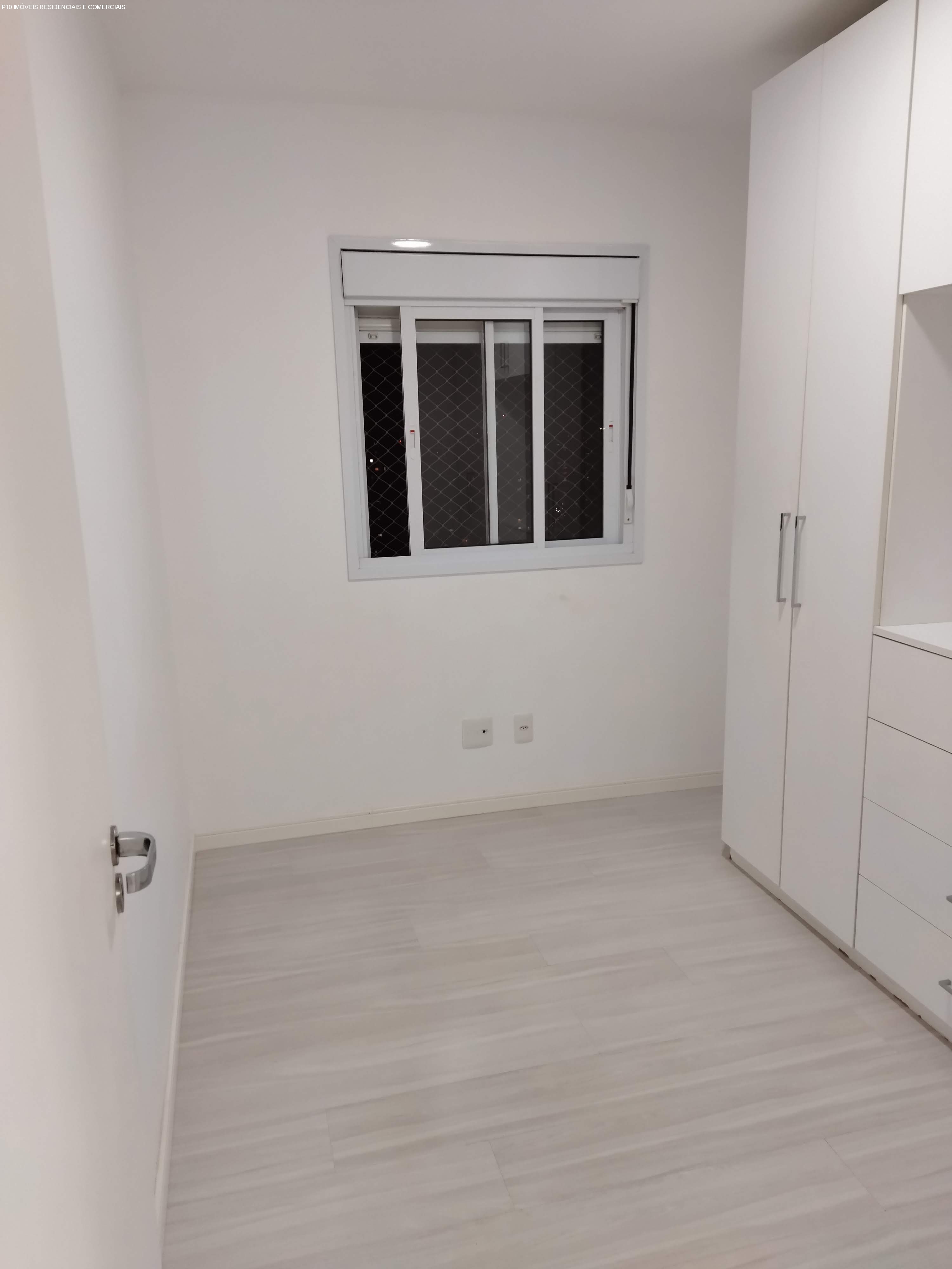 Apartamento à venda com 3 quartos, 74m² - Foto 18