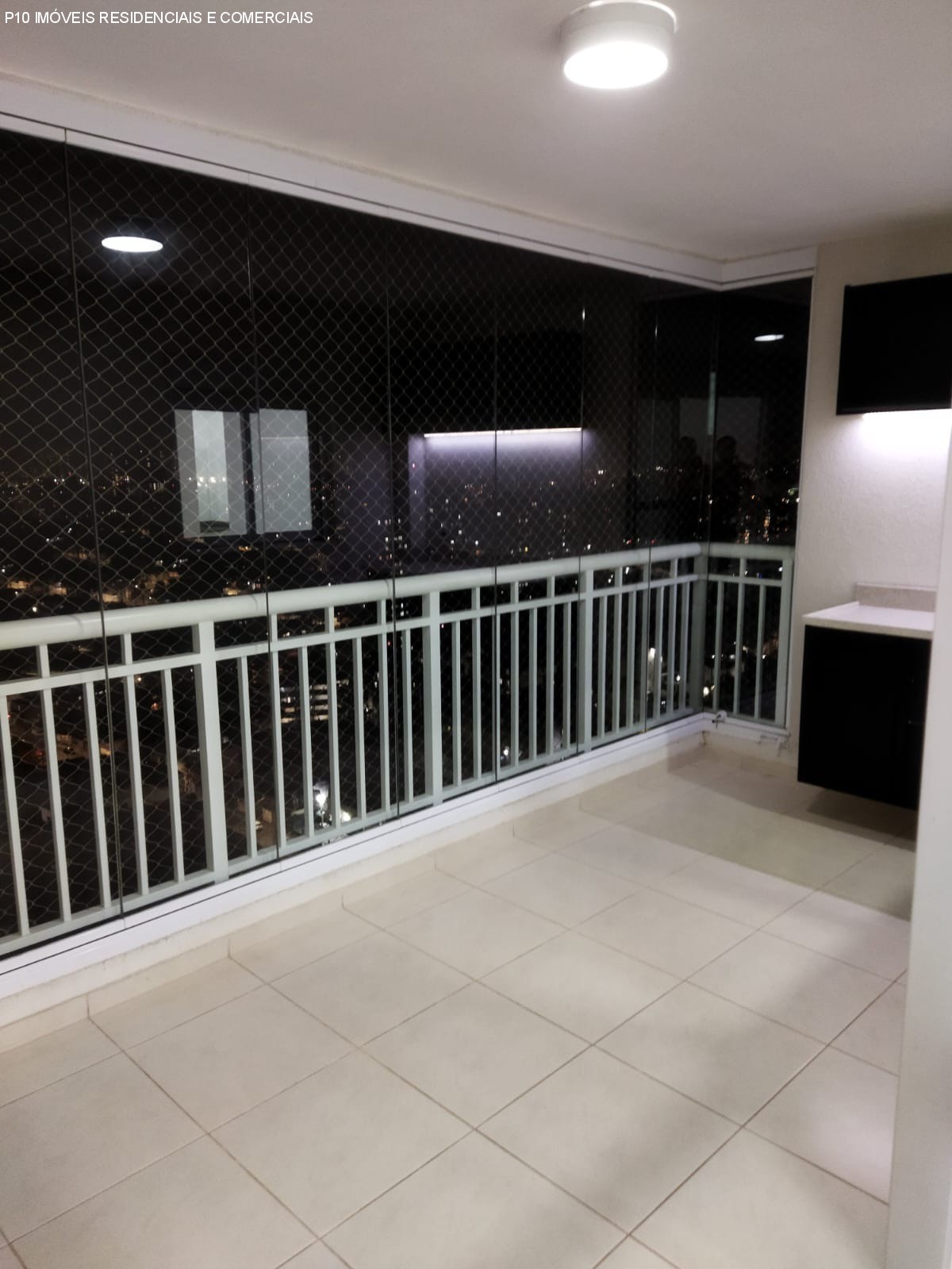 Apartamento à venda com 3 quartos, 74m² - Foto 1