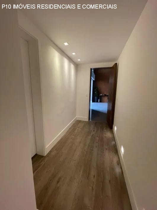 Apartamento à venda com 4 quartos, 185m² - Foto 6