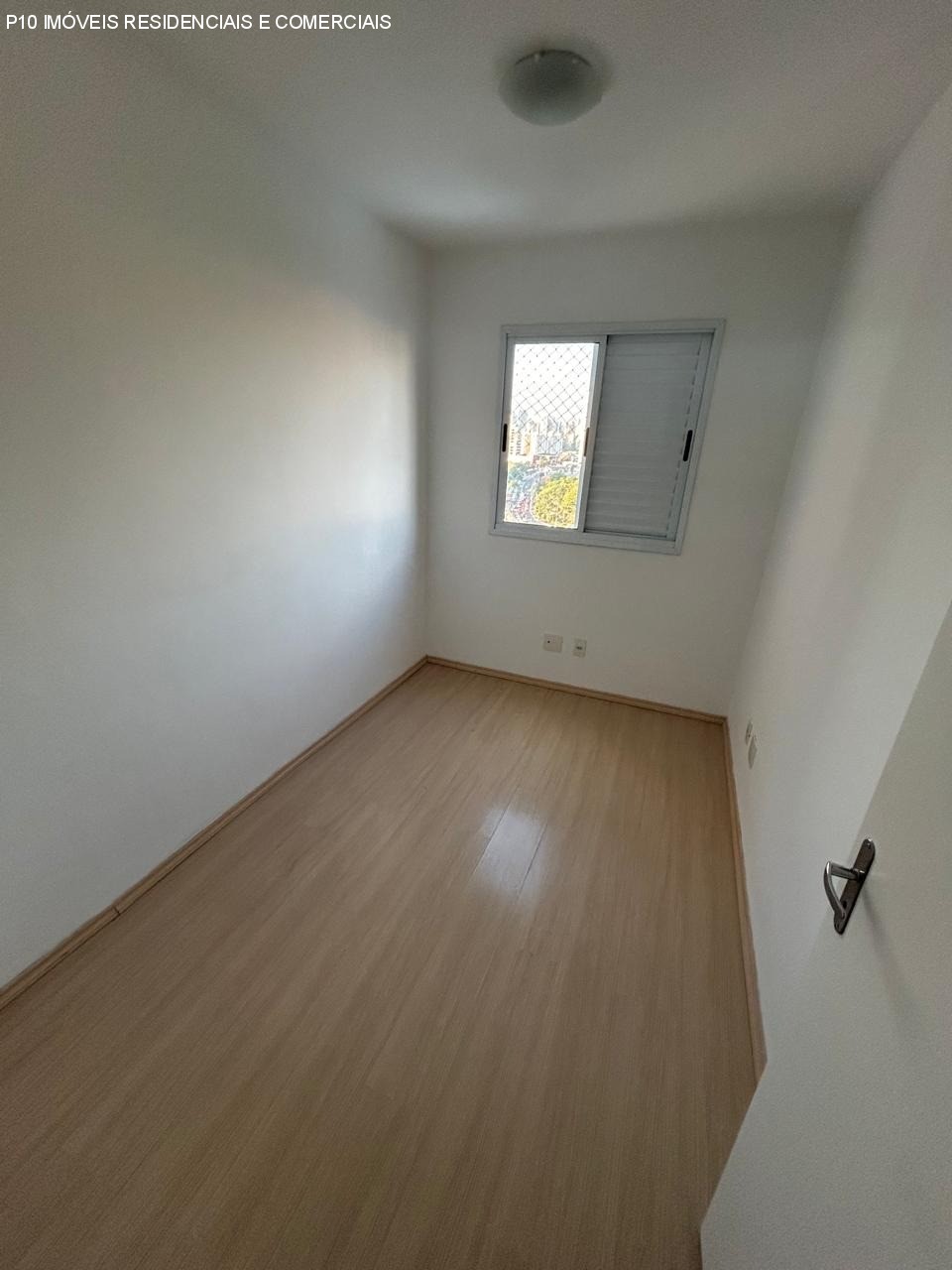 Apartamento à venda com 3 quartos, 76m² - Foto 9