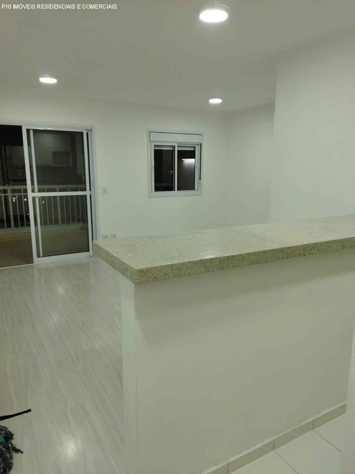 Apartamento à venda com 3 quartos, 74m² - Foto 7