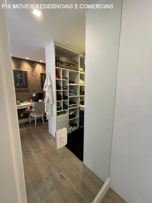 Apartamento à venda com 4 quartos, 185m² - Foto 18