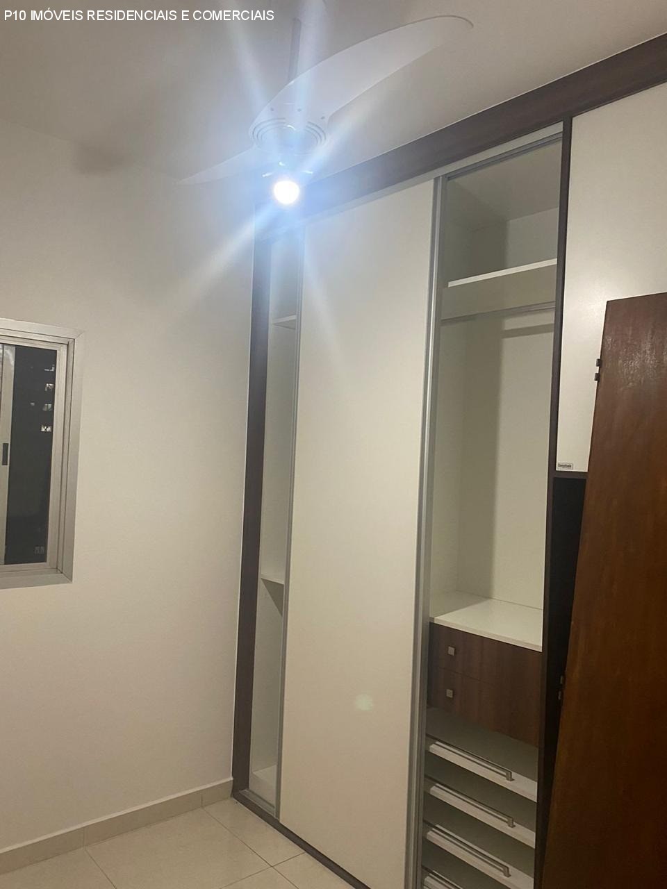 Apartamento à venda com 2 quartos, 70m² - Foto 17