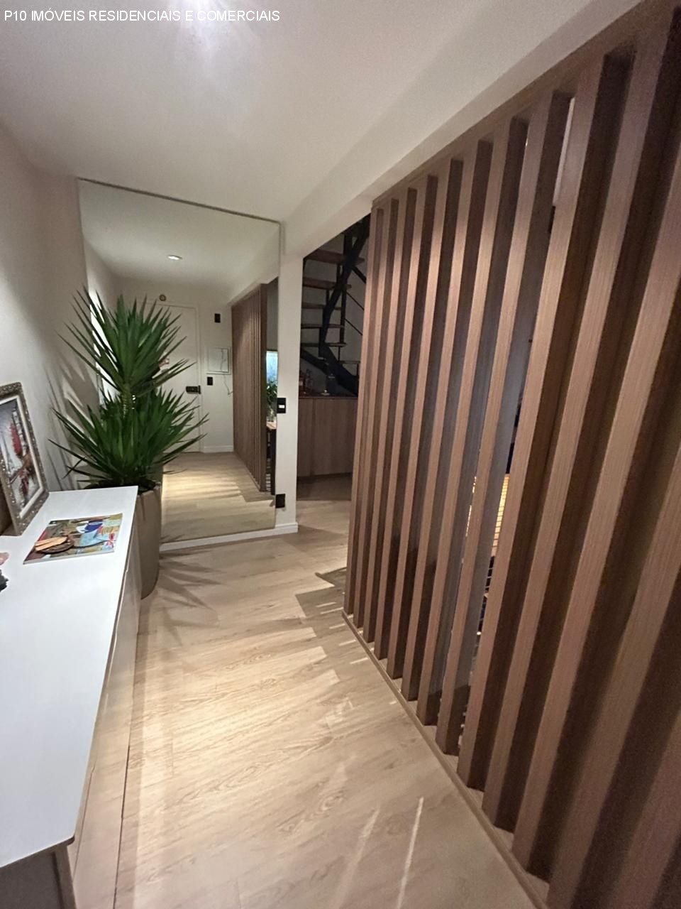 Apartamento à venda com 2 quartos, 84m² - Foto 1