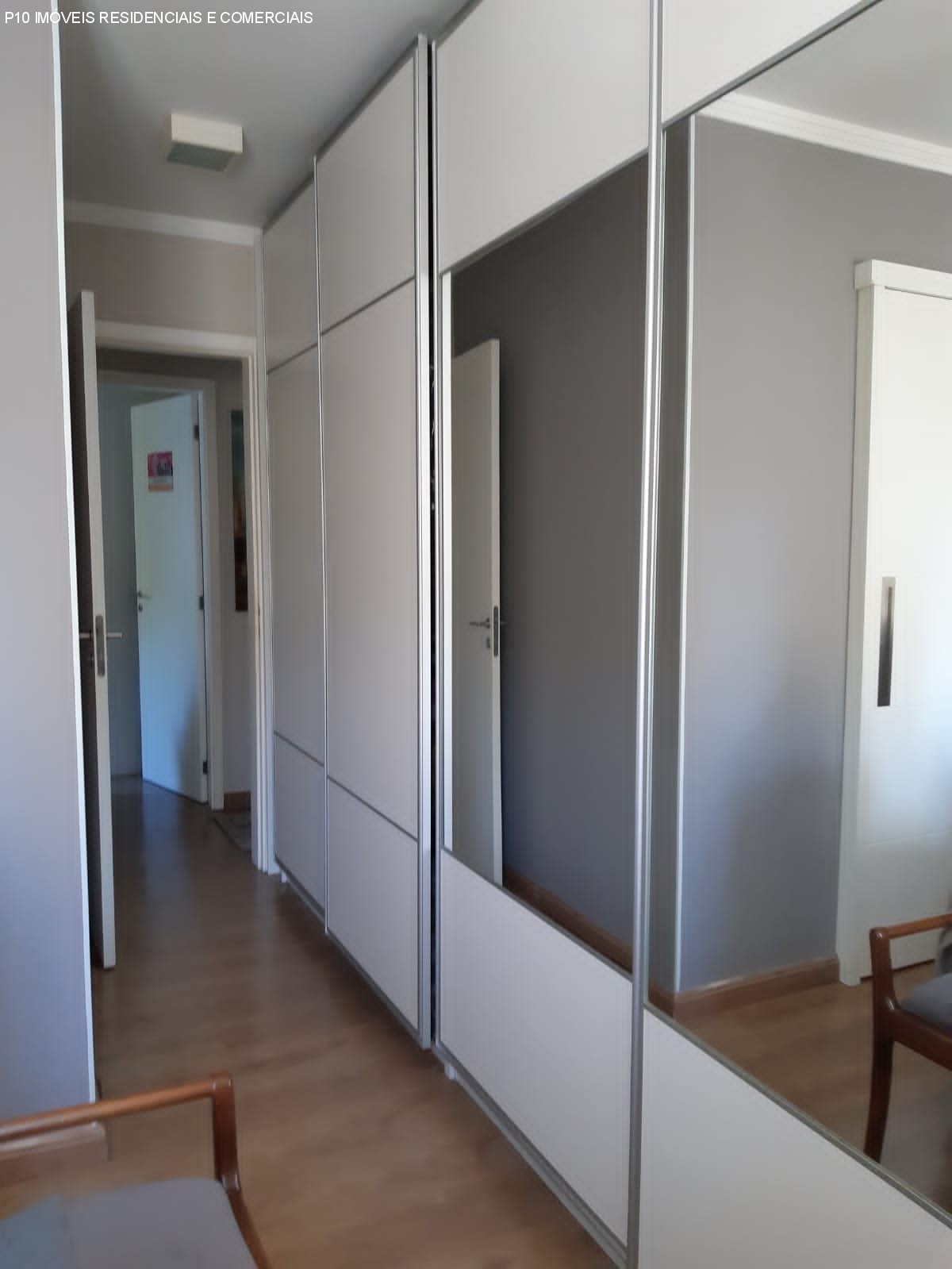 Apartamento à venda com 3 quartos, 96m² - Foto 7