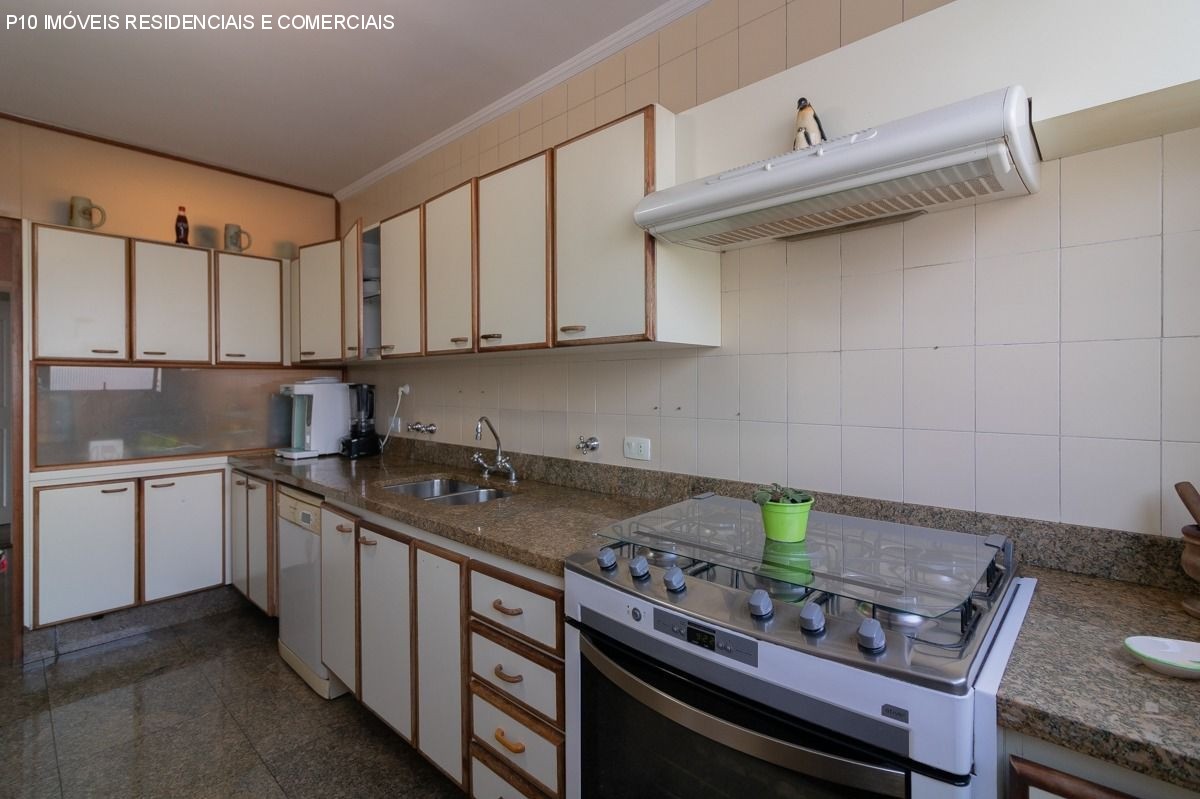 Apartamento à venda com 3 quartos, 170m² - Foto 9