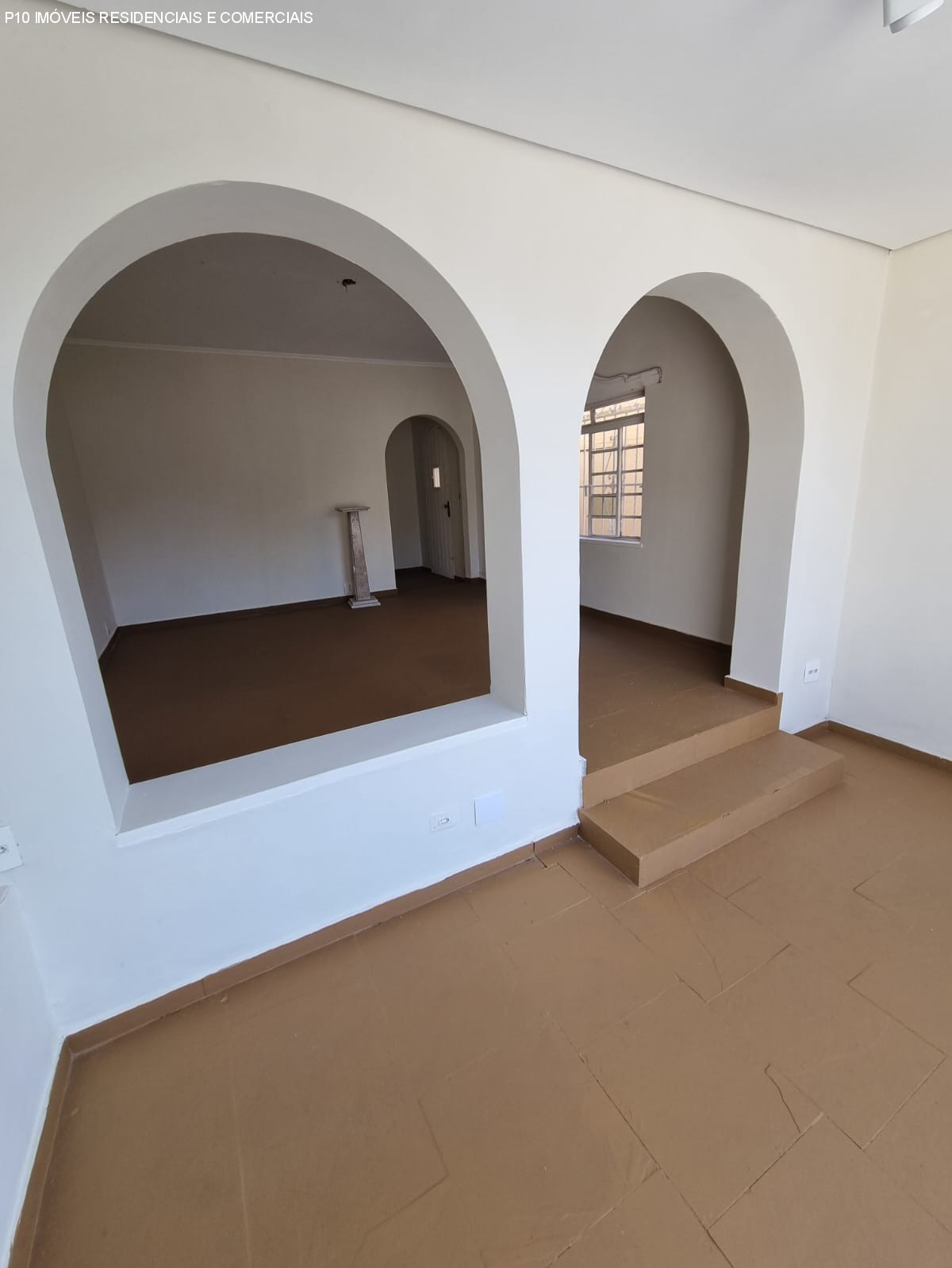 Casa à venda com 3 quartos, 163m² - Foto 4