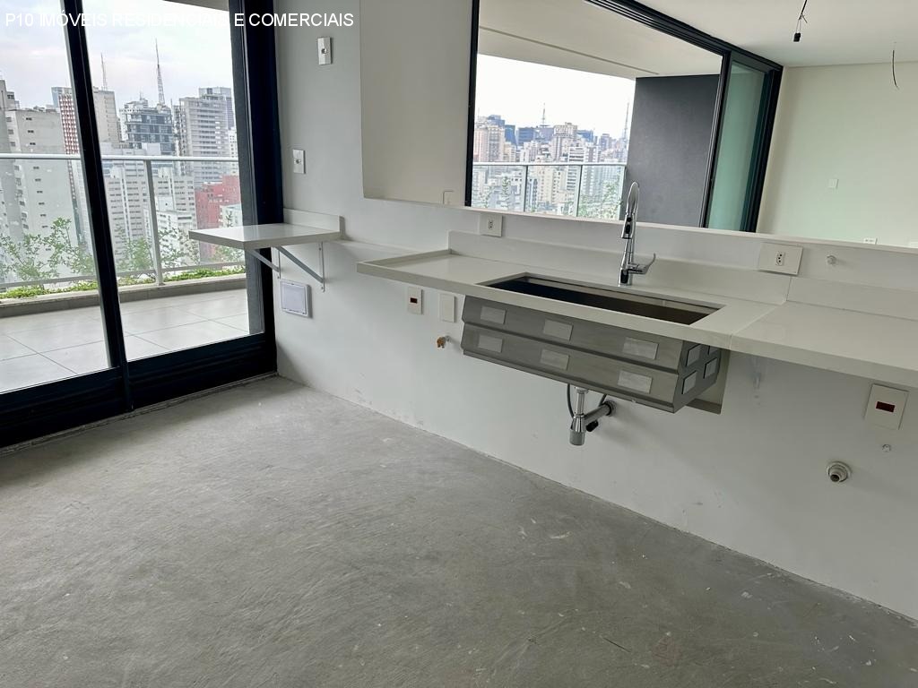 Apartamento à venda com 3 quartos, 196m² - Foto 7