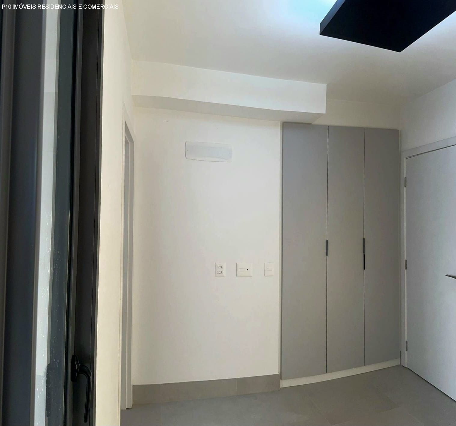 Apartamento à venda com 3 quartos, 142m² - Foto 4