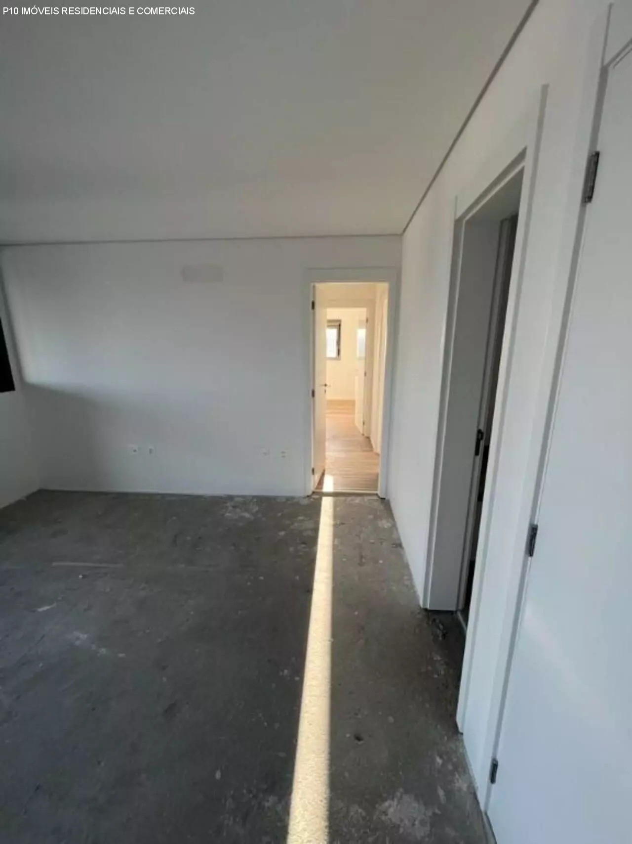 Apartamento à venda com 3 quartos, 143m² - Foto 5