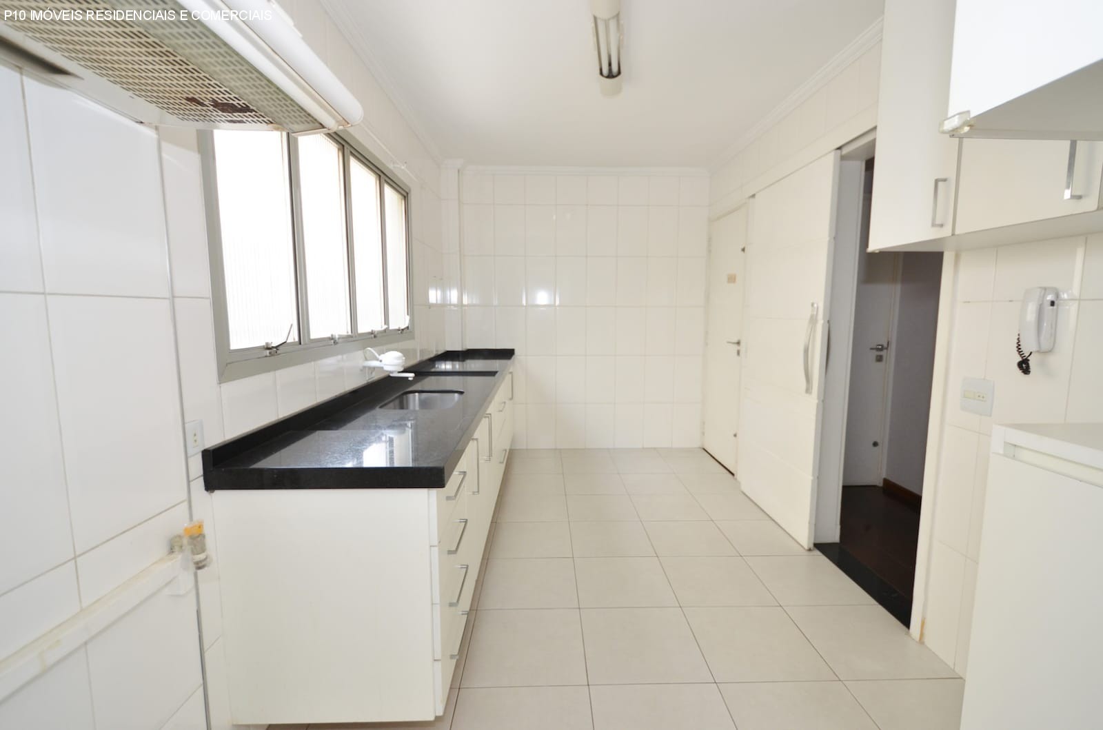 Apartamento à venda com 3 quartos, 95m² - Foto 8