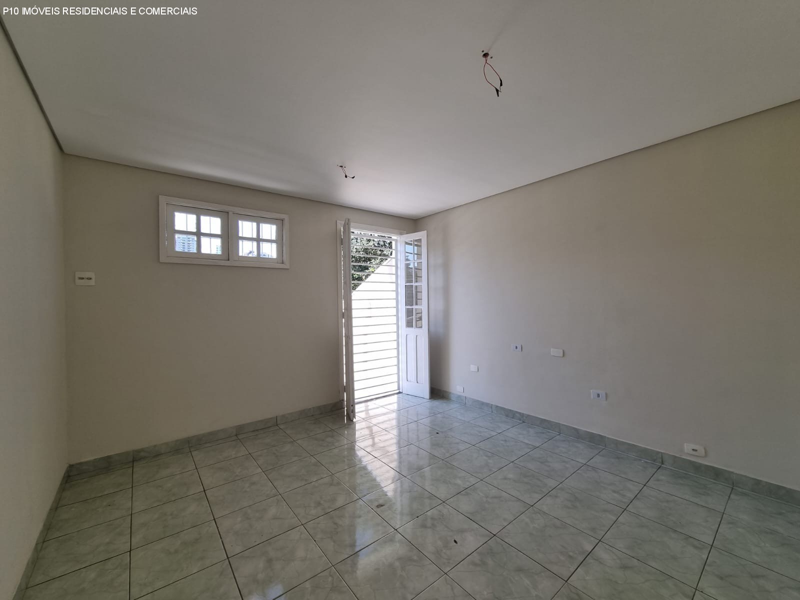 Casa à venda com 3 quartos, 163m² - Foto 5