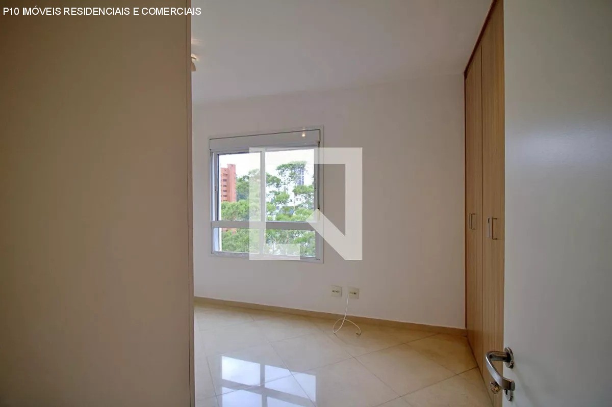 Apartamento à venda com 3 quartos, 107m² - Foto 11