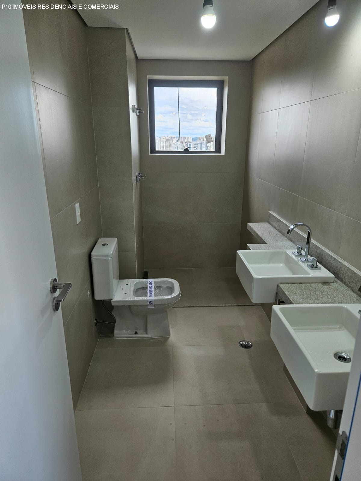 Apartamento à venda com 4 quartos, 186m² - Foto 9