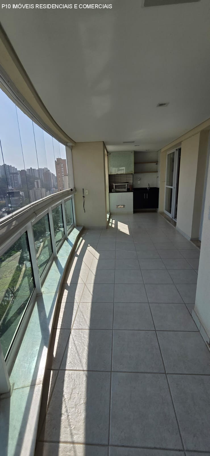 Apartamento à venda com 3 quartos, 177m² - Foto 5