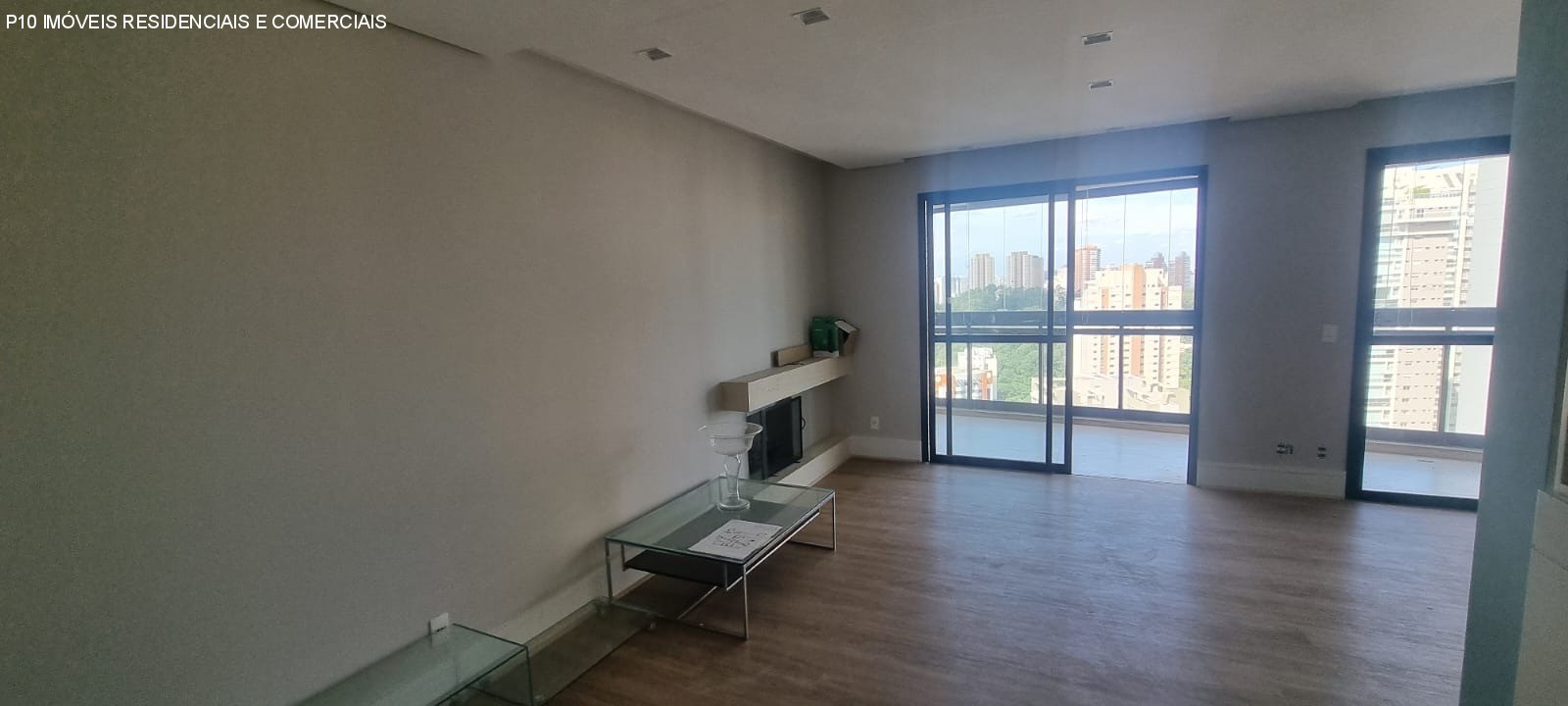 Apartamento à venda com 4 quartos, 195m² - Foto 6