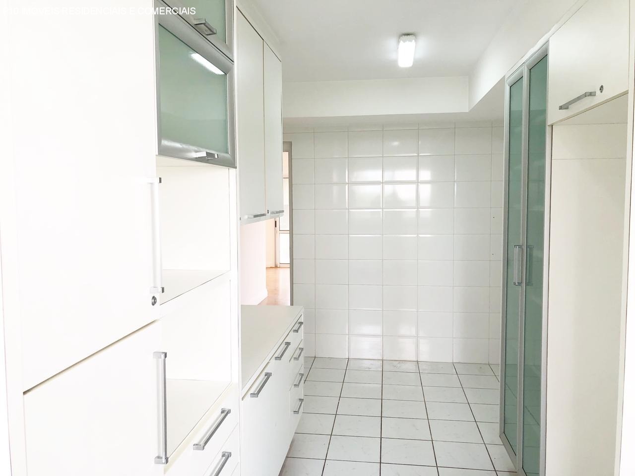 Apartamento à venda com 3 quartos, 138m² - Foto 20