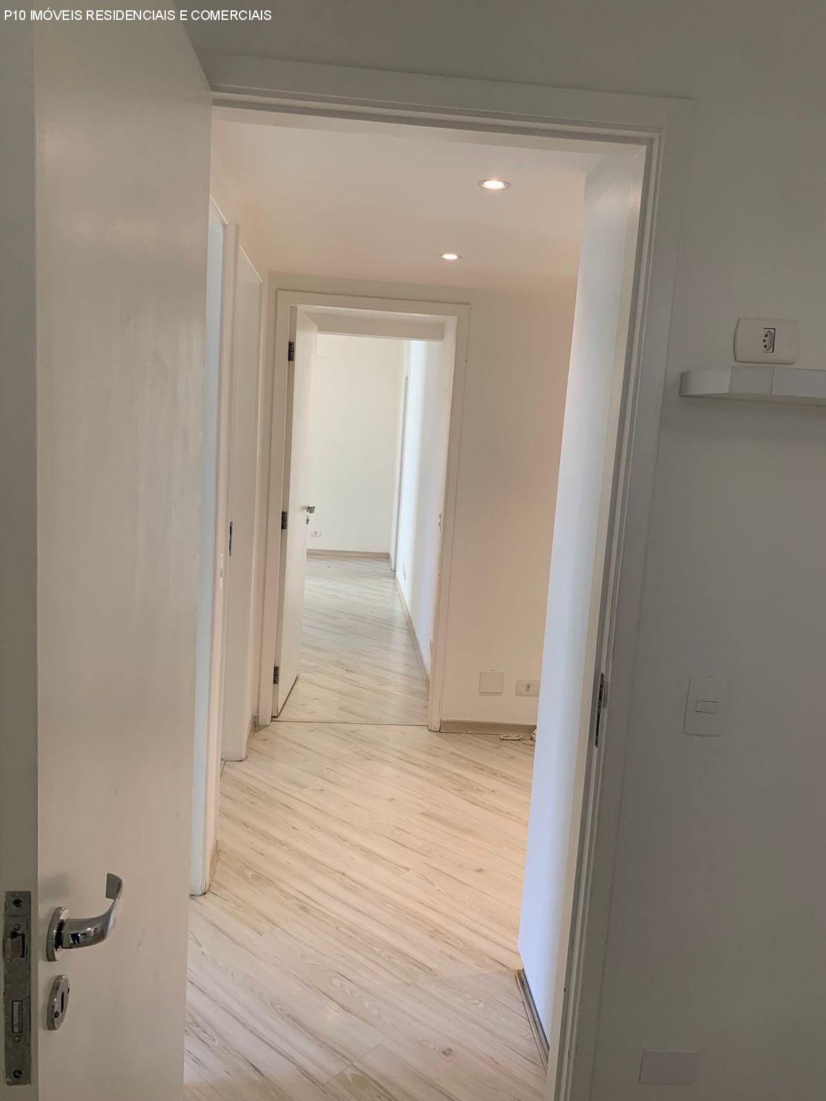 Apartamento à venda com 4 quartos, 142m² - Foto 28