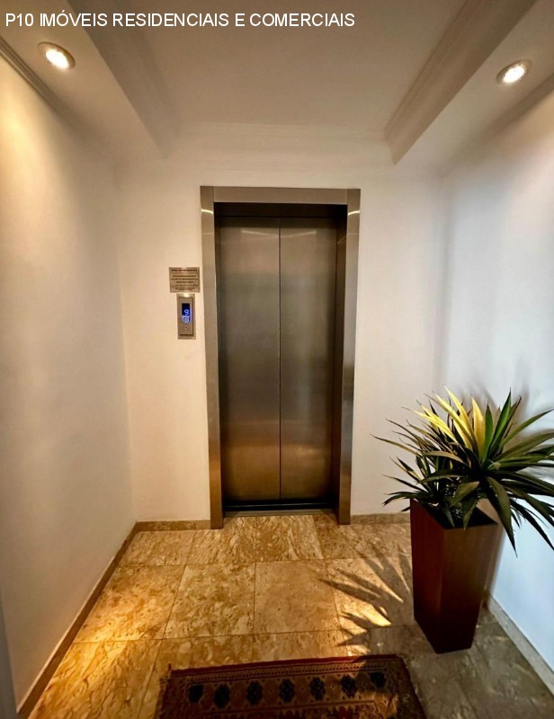 Apartamento à venda com 4 quartos, 202m² - Foto 19