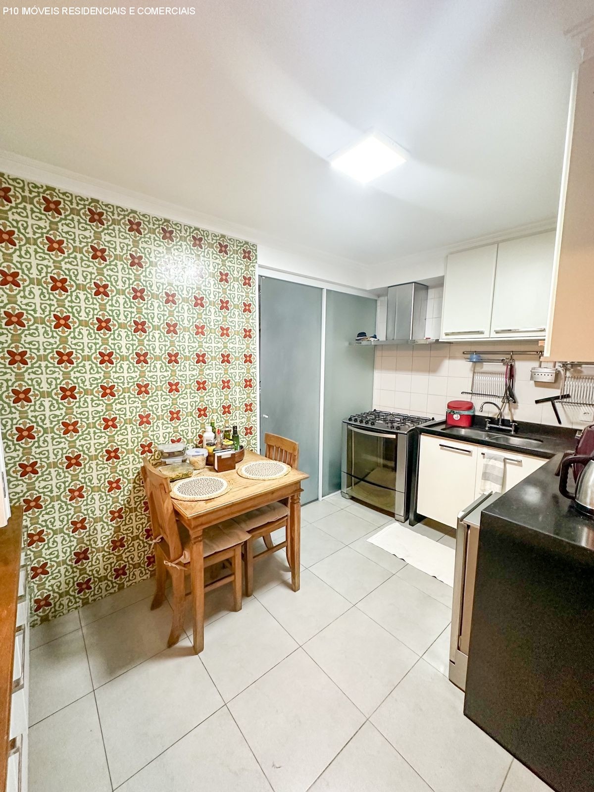 Apartamento à venda com 2 quartos, 130m² - Foto 6