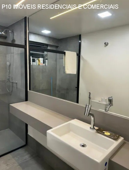 Cobertura à venda com 3 quartos, 240m² - Foto 18