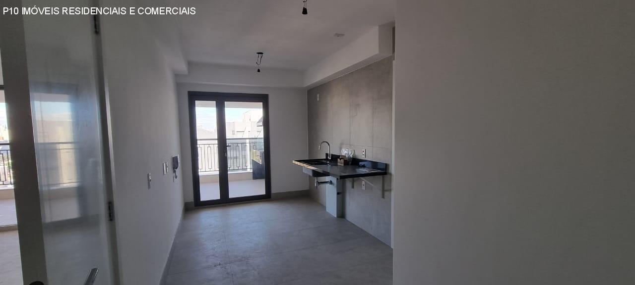 Apartamento à venda com 3 quartos, 149m² - Foto 3