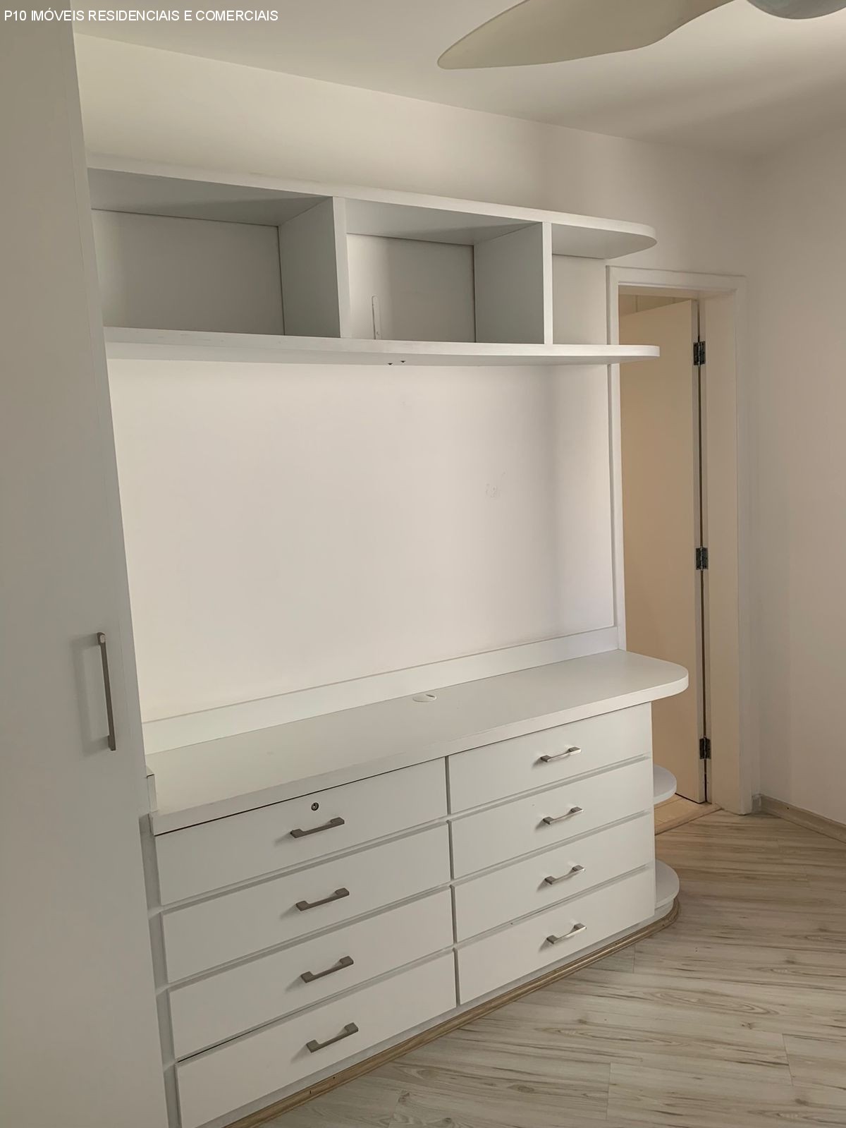 Apartamento à venda com 4 quartos, 142m² - Foto 19