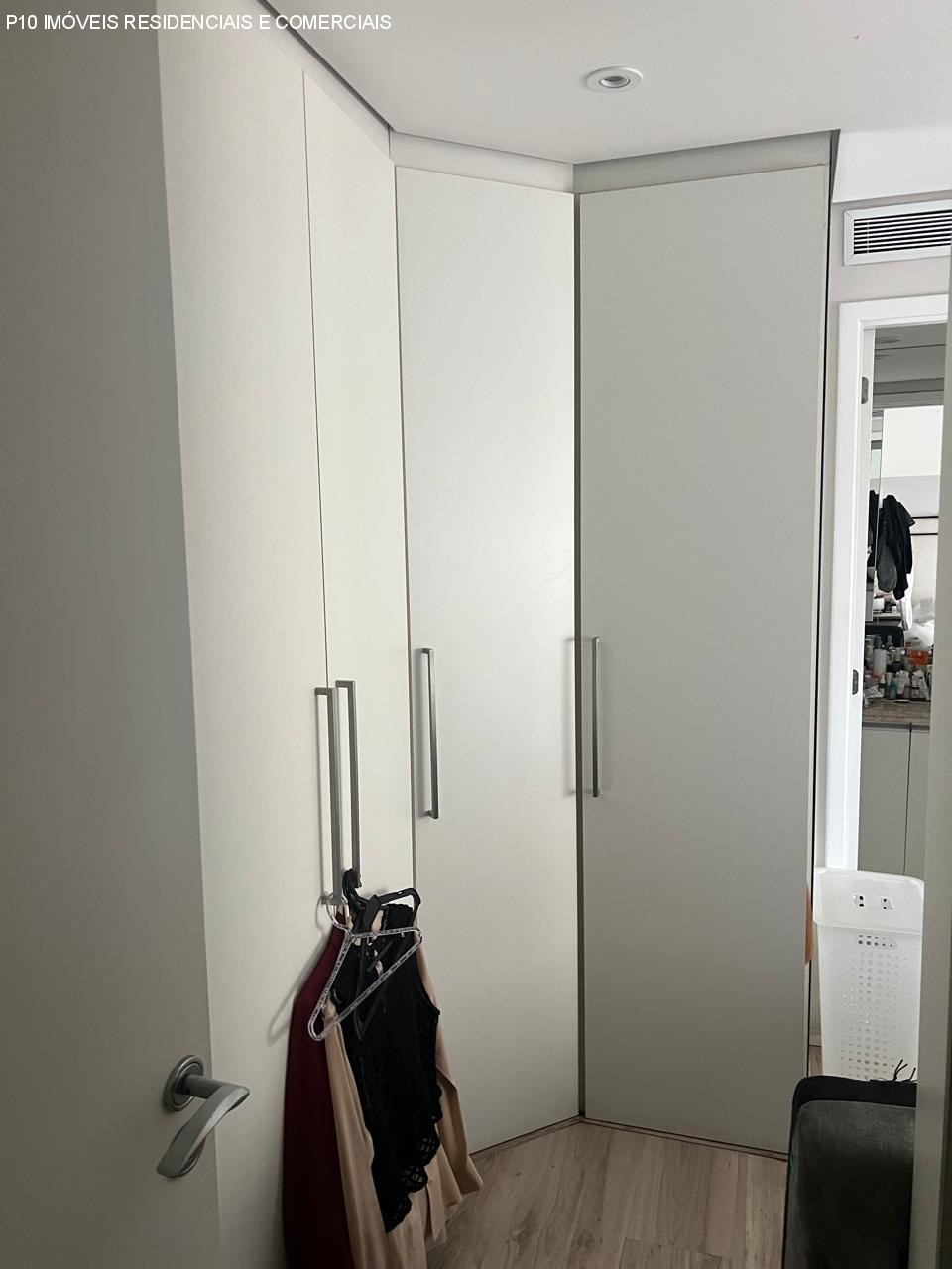 Apartamento à venda com 3 quartos, 142m² - Foto 14