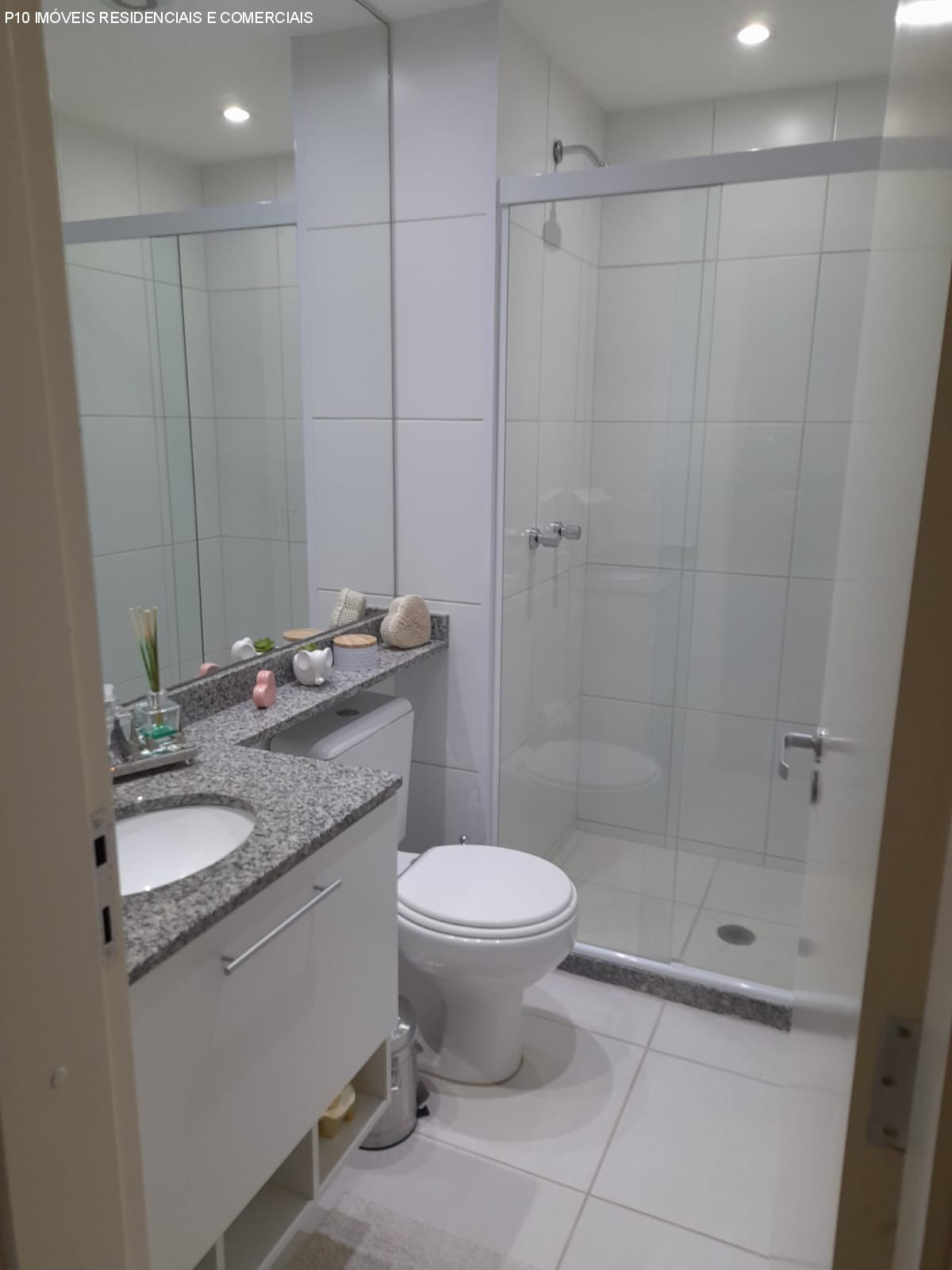 Apartamento à venda com 2 quartos, 54m² - Foto 15