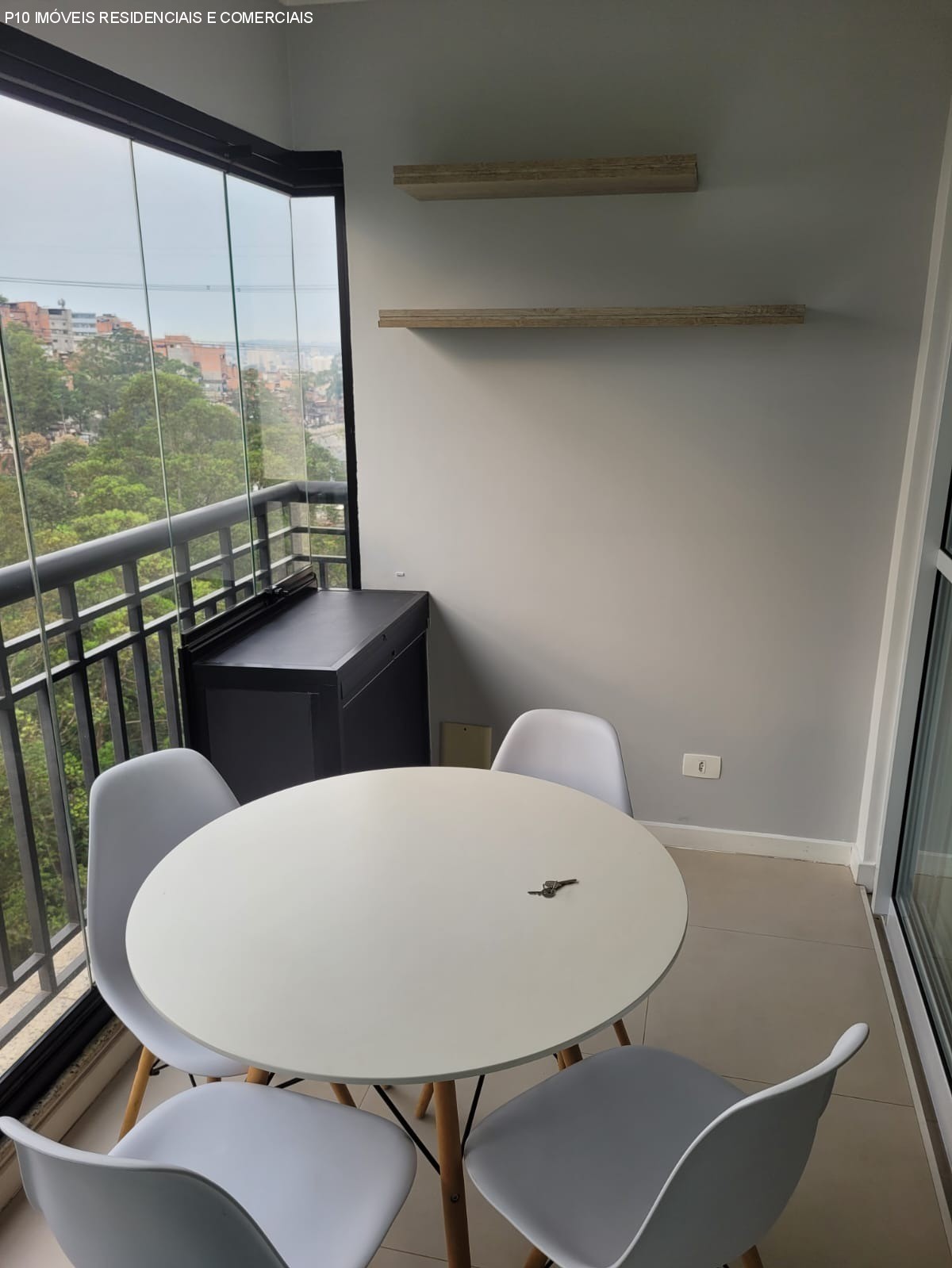 Apartamento à venda com 1 quarto, 38m² - Foto 2