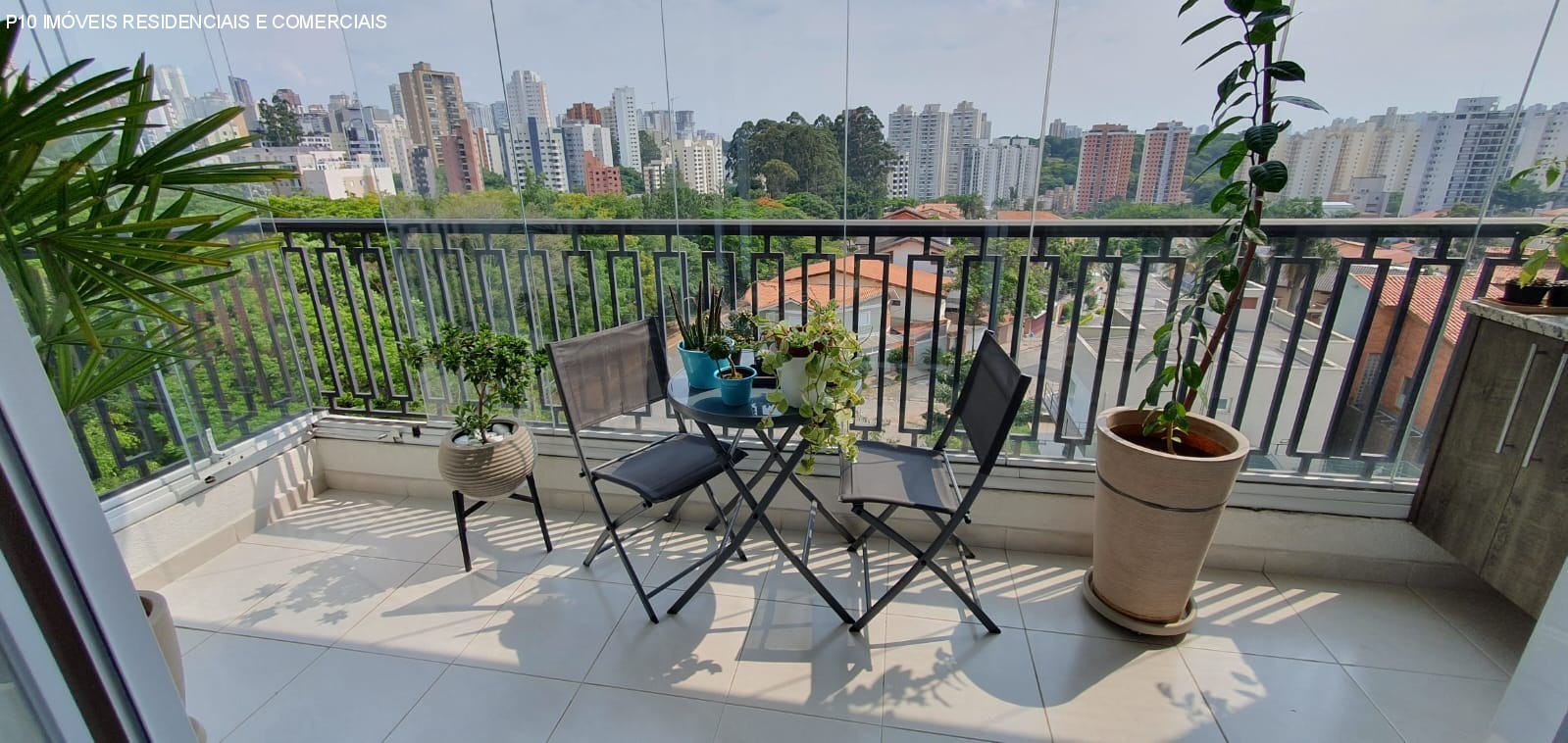 Apartamento à venda com 2 quartos, 87m² - Foto 1