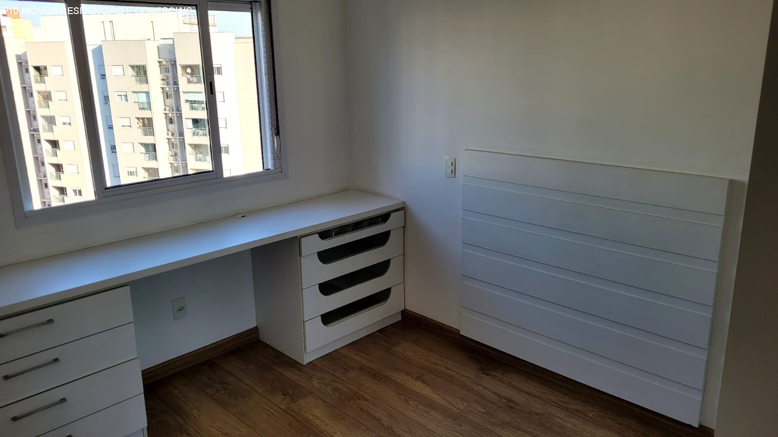 Apartamento à venda com 2 quartos, 79m² - Foto 9