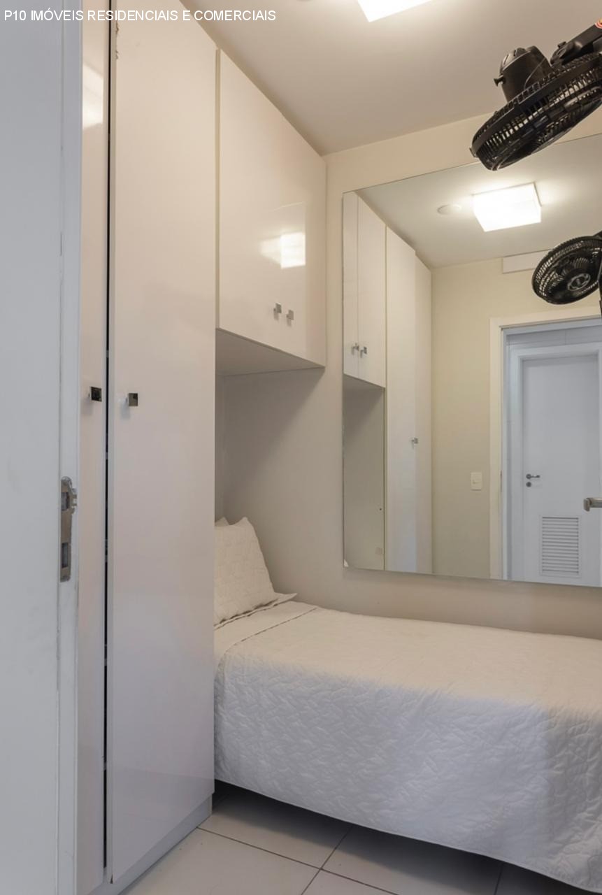 Apartamento à venda com 3 quartos, 256m² - Foto 22