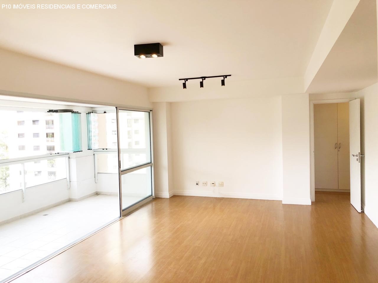 Apartamento à venda com 3 quartos, 138m² - Foto 23