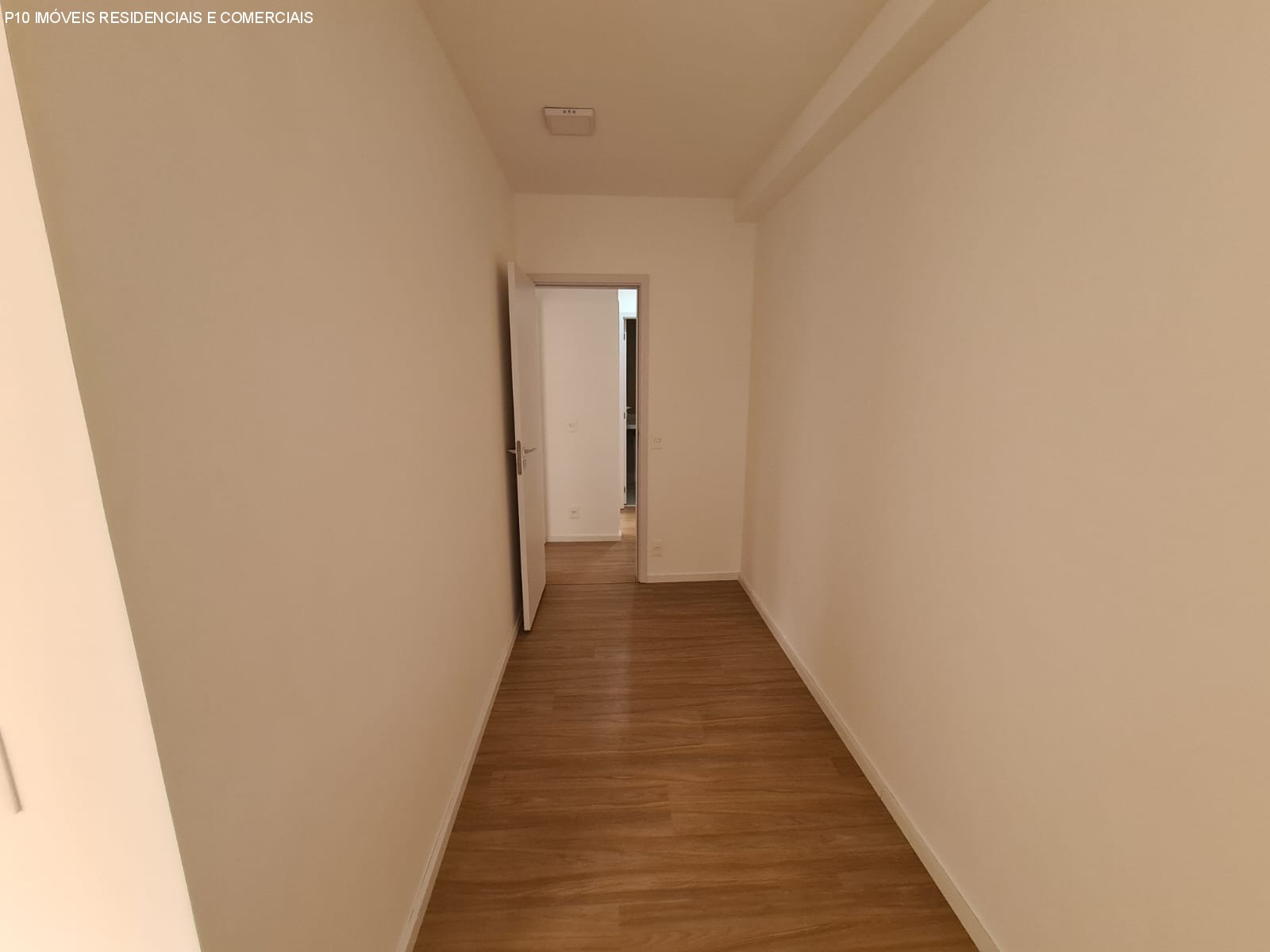 Apartamento à venda com 4 quartos, 146m² - Foto 11