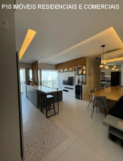 Apartamento à venda com 2 quartos, 68m² - Foto 1