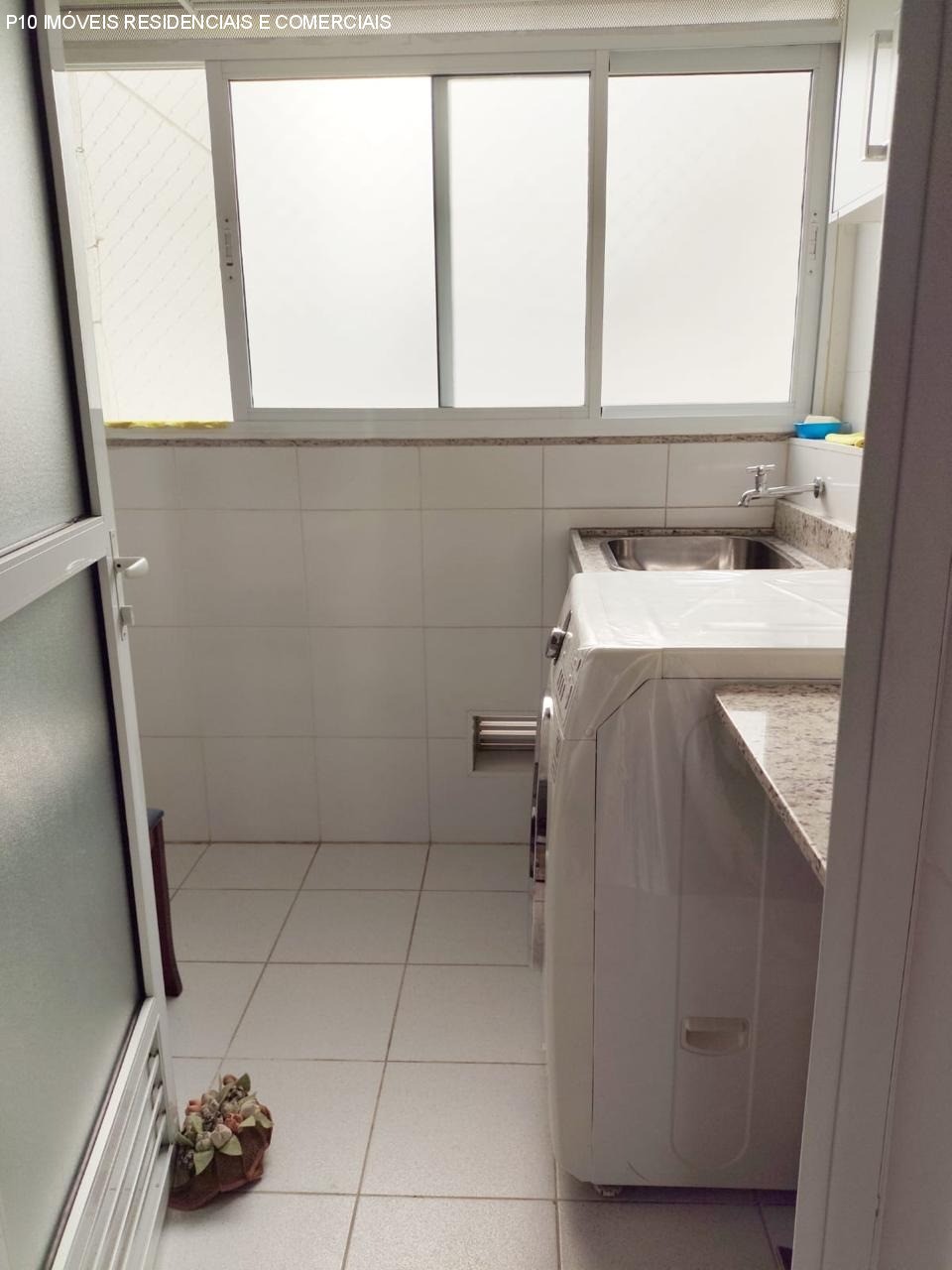 Apartamento à venda com 3 quartos, 138m² - Foto 33