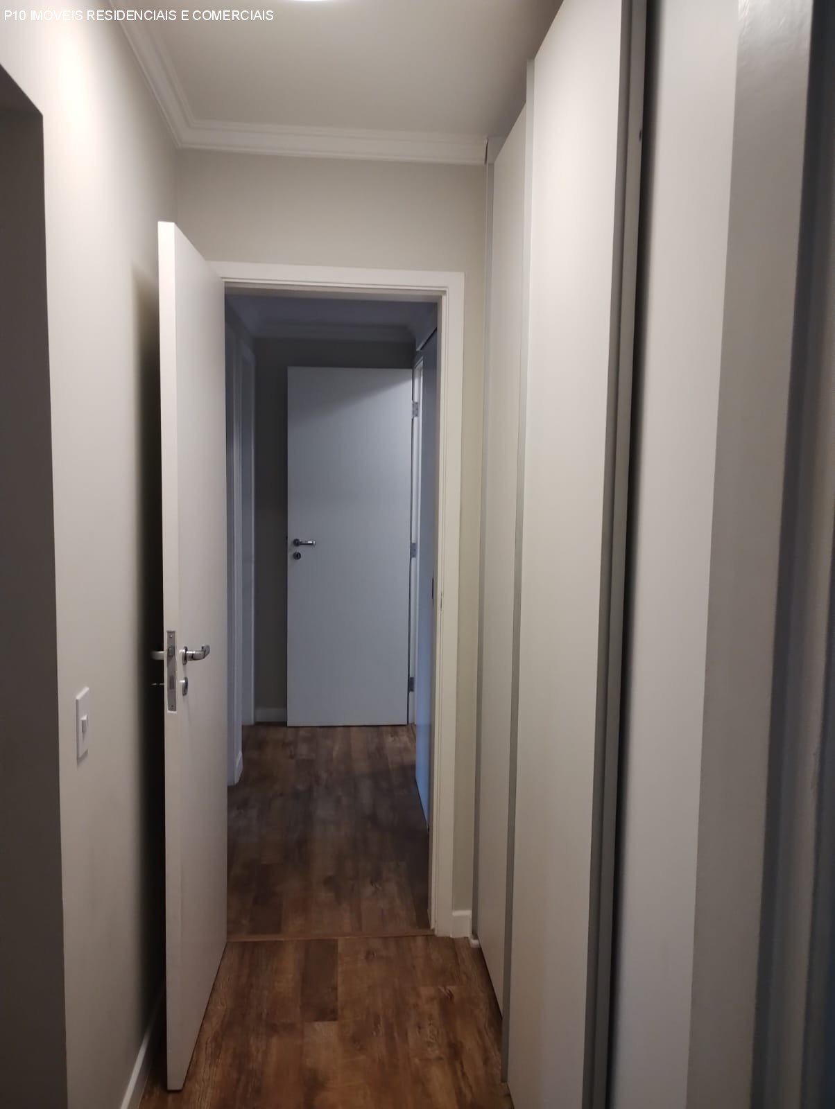 Apartamento à venda com 3 quartos, 105m² - Foto 13