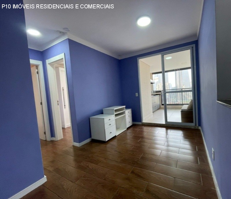 Apartamento à venda com 2 quartos, 68m² - Foto 5