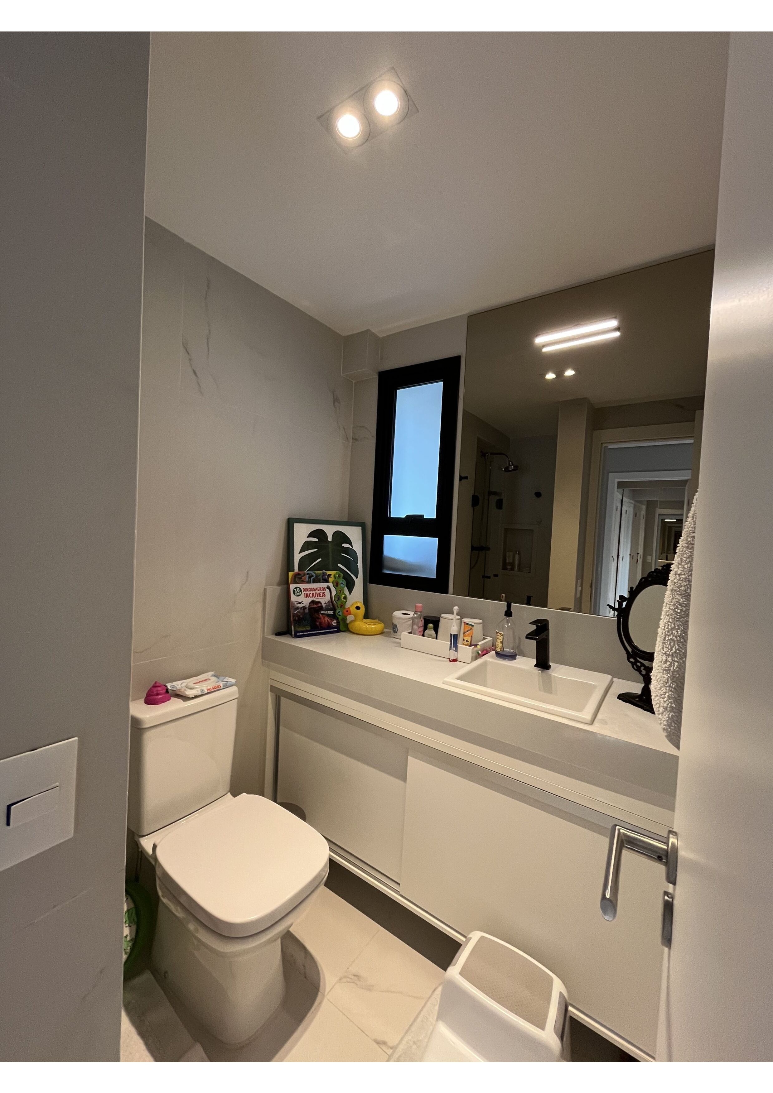 Apartamento à venda com 3 quartos, 127m² - Foto 37