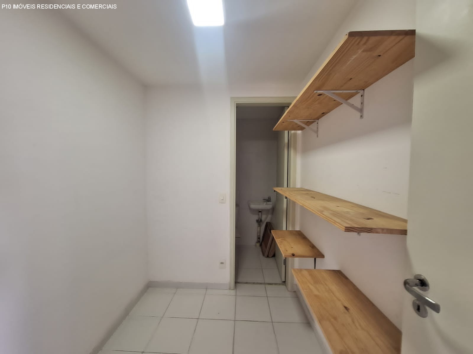 Apartamento à venda com 3 quartos, 106m² - Foto 13