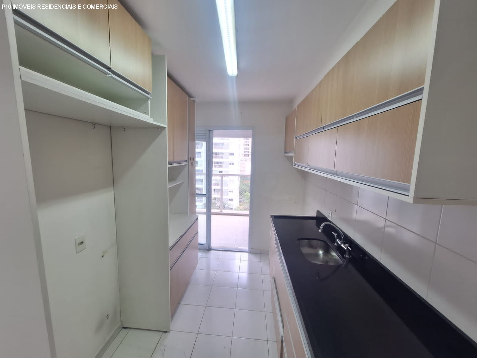 Apartamento à venda com 3 quartos, 106m² - Foto 27