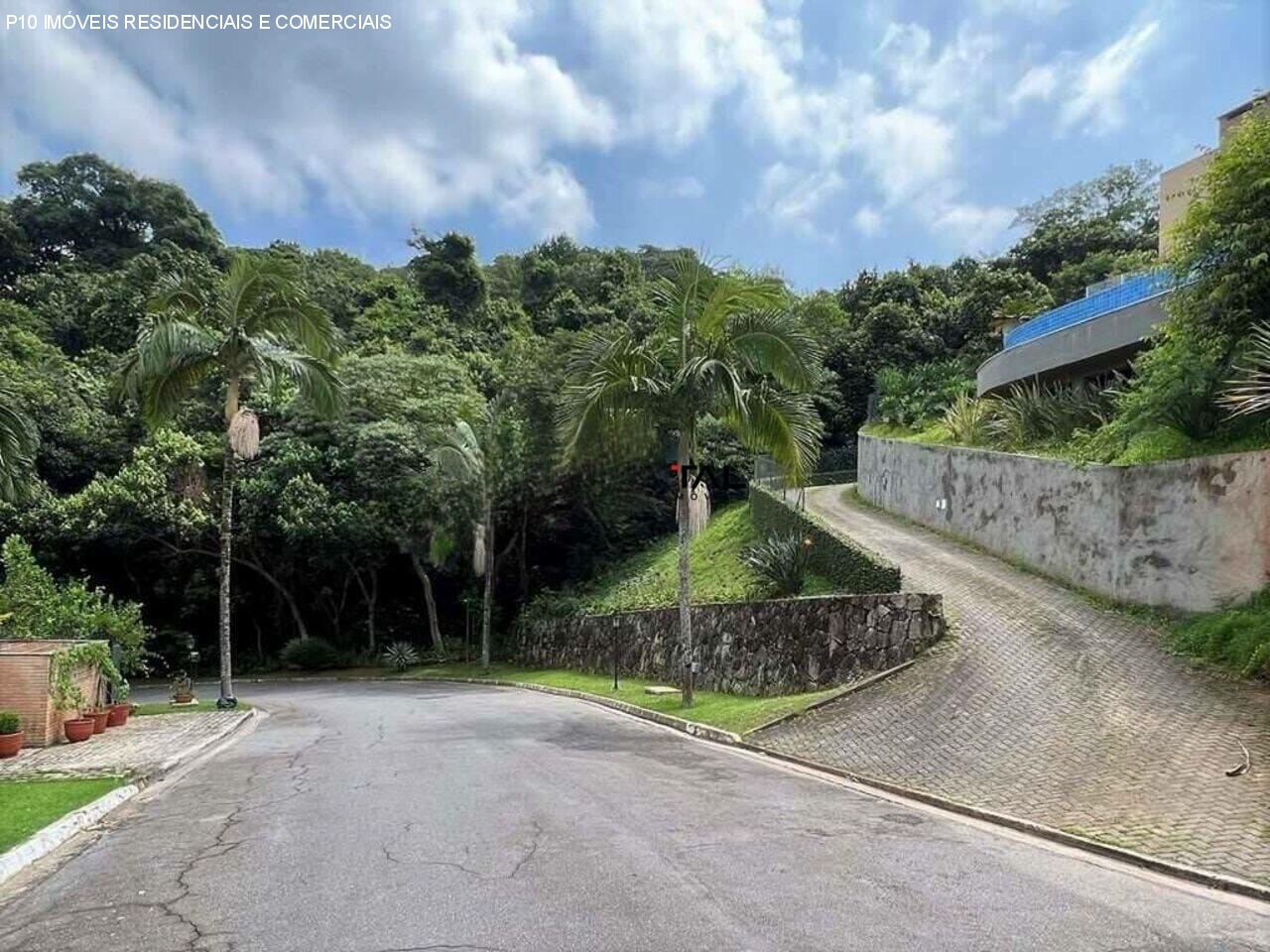 Sobrado à venda com 4 quartos, 1249m² - Foto 39