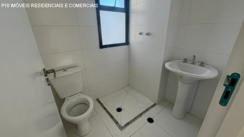 Apartamento à venda com 2 quartos, 45m² - Foto 12