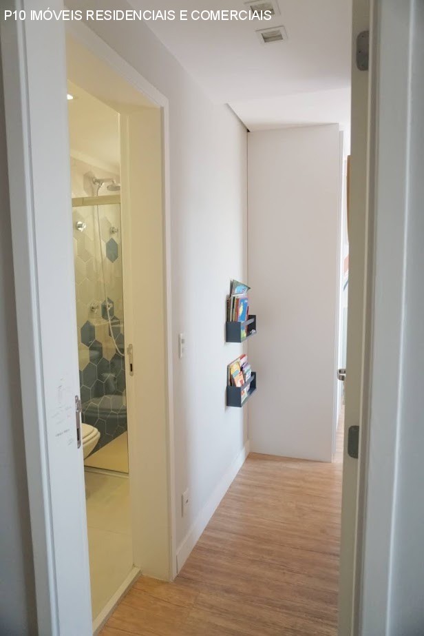 Apartamento à venda com 3 quartos, 123m² - Foto 28