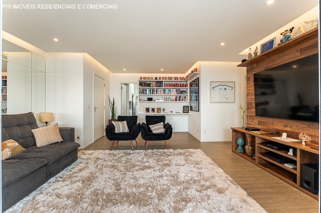 Apartamento à venda com 3 quartos, 135m² - Foto 13