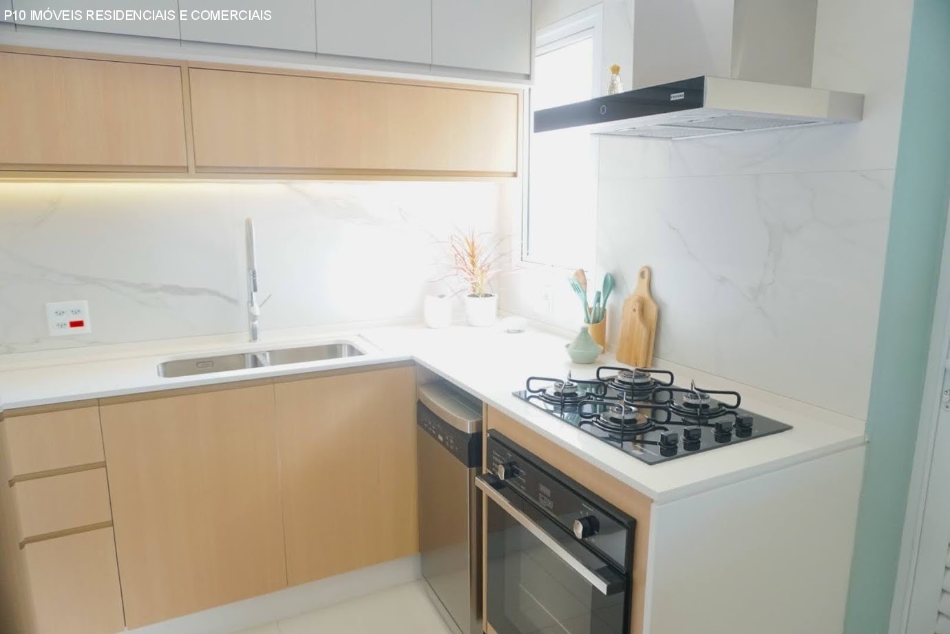 Apartamento à venda com 3 quartos, 123m² - Foto 16