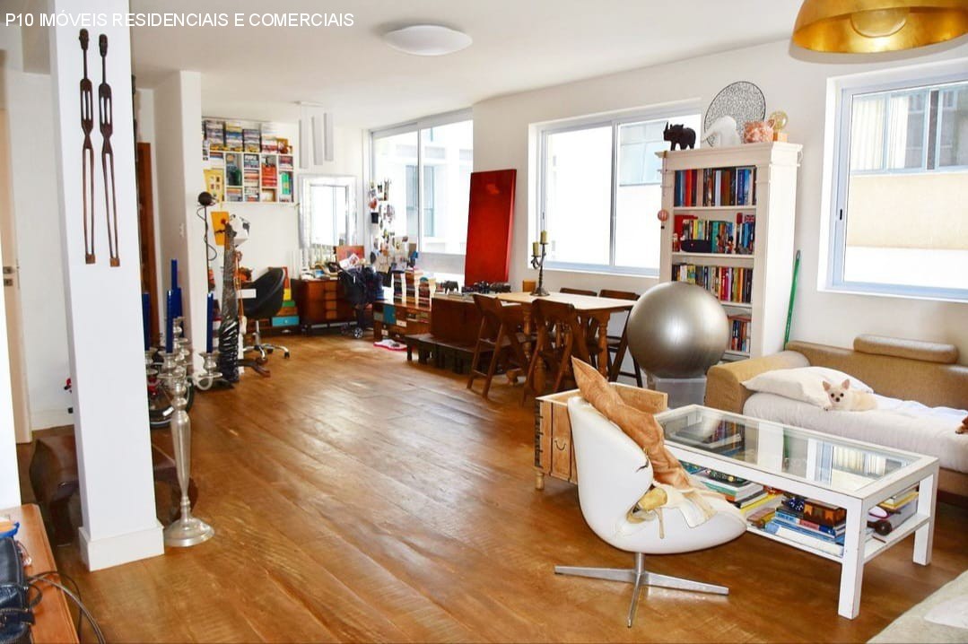 Apartamento à venda com 3 quartos, 147m² - Foto 1