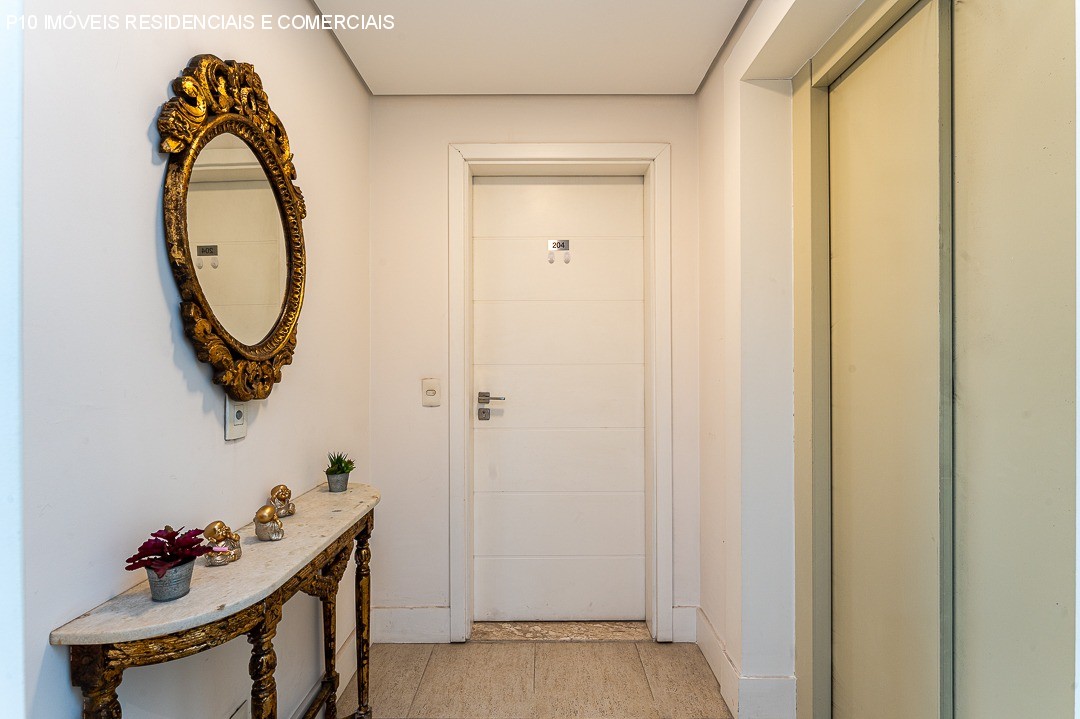 Apartamento à venda com 3 quartos, 135m² - Foto 17