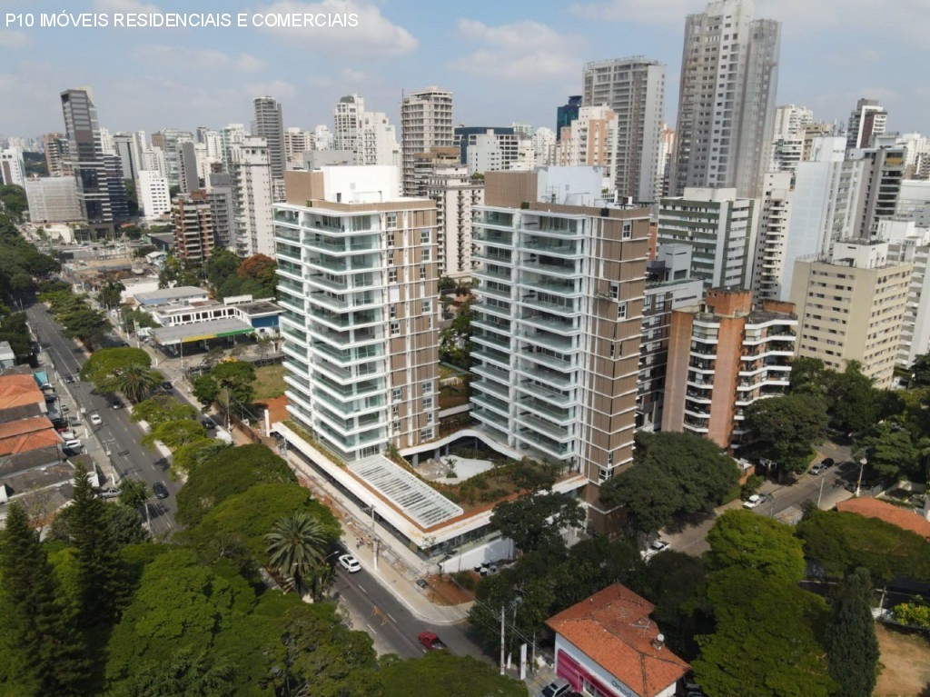 Apartamento à venda com 3 quartos, 186m² - Foto 1